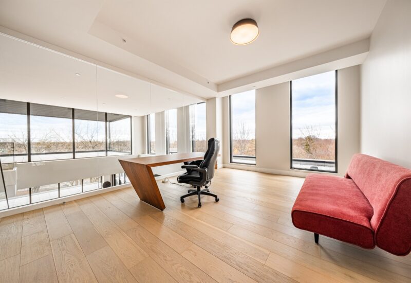 1200 Rue les Érables #603  Laval (Laval-sur-le-Lac) (Laval)