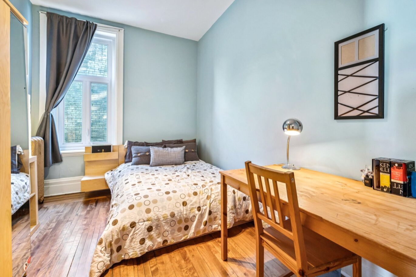 5172 Av. du Parc  Montréal (Le Plateau-Mont-Royal) (Montréal)