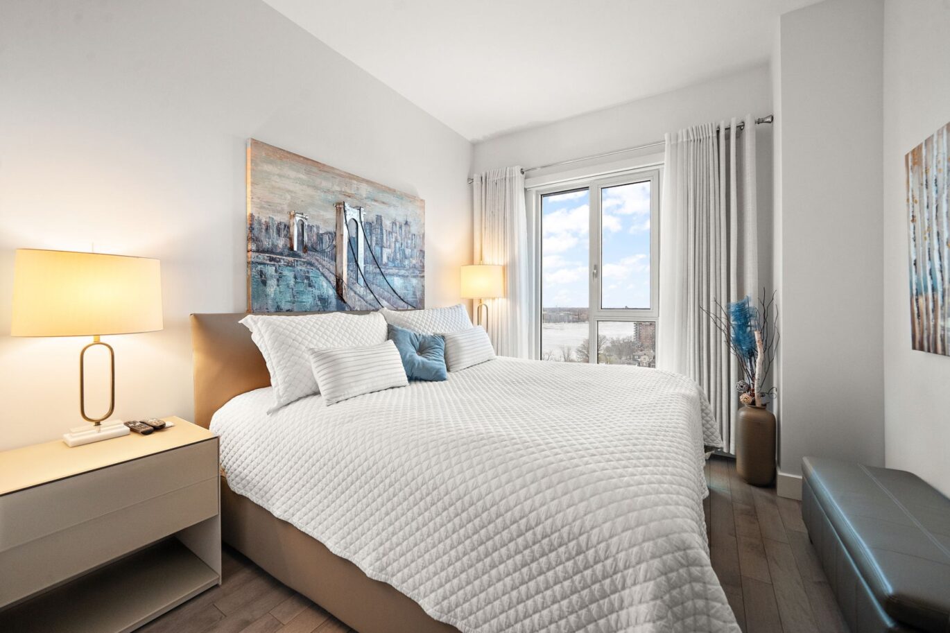 9 Boul. des Prairies #1204  Laval (Pont-Viau) (Laval)