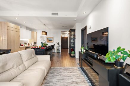 9 Boul. des Prairies #1204  Laval (Pont-Viau) (Laval)