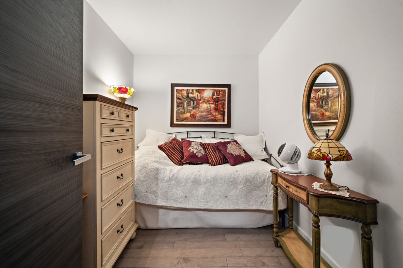 9 Boul. des Prairies #1204  Laval (Pont-Viau) (Laval)