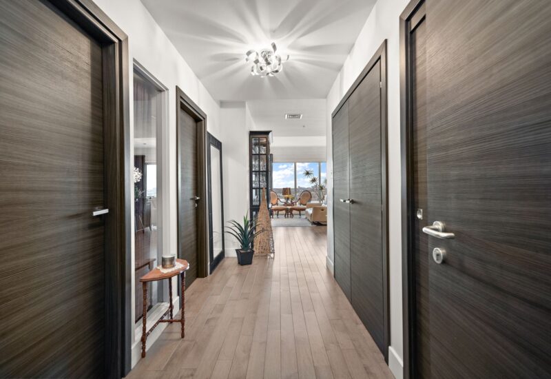 9 Boul. des Prairies #1204  Laval (Pont-Viau) (Laval)