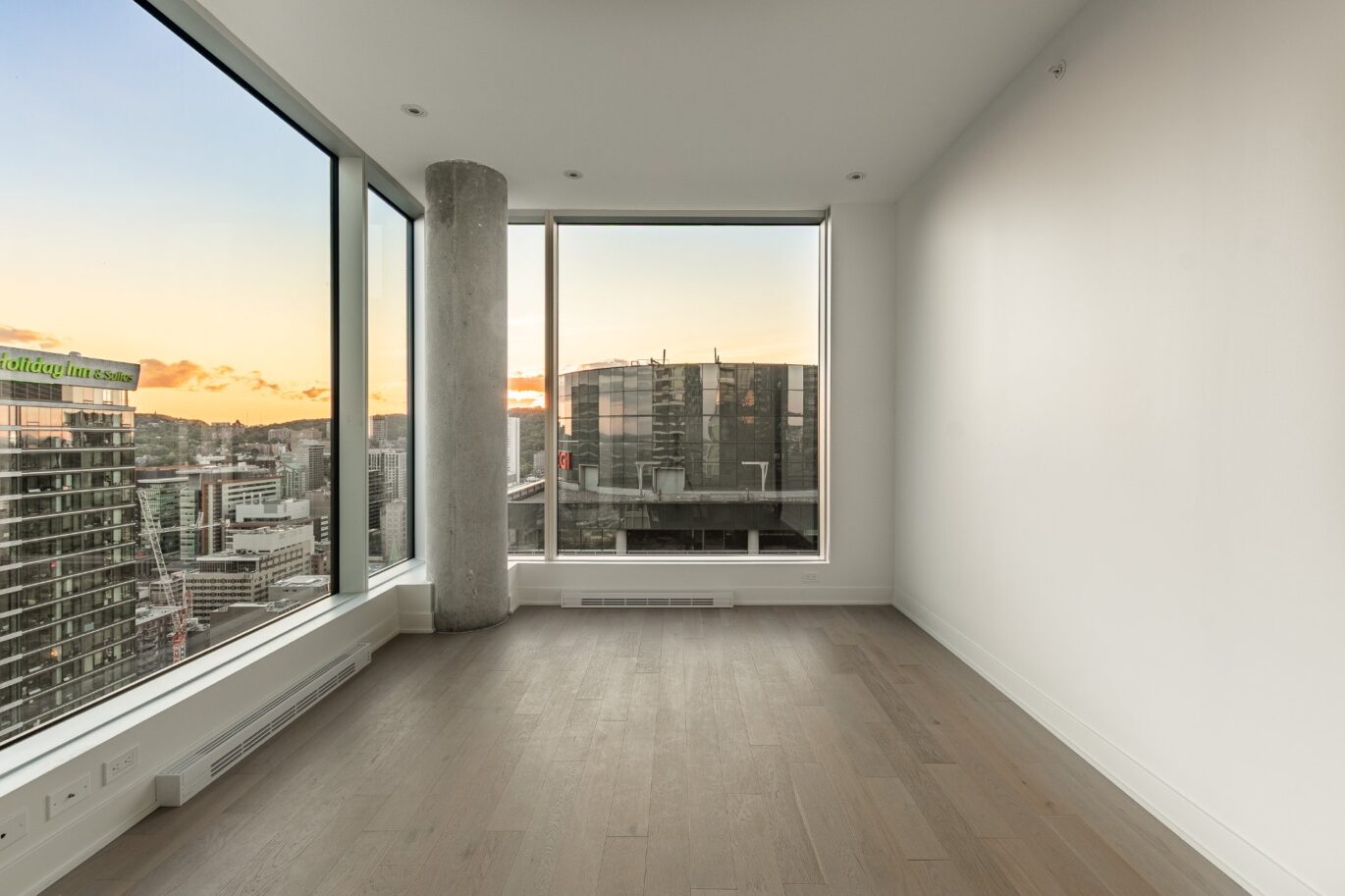 1020 Rue de la Montagne #PH-3710  Montréal (Ville-Marie) (Montréal)