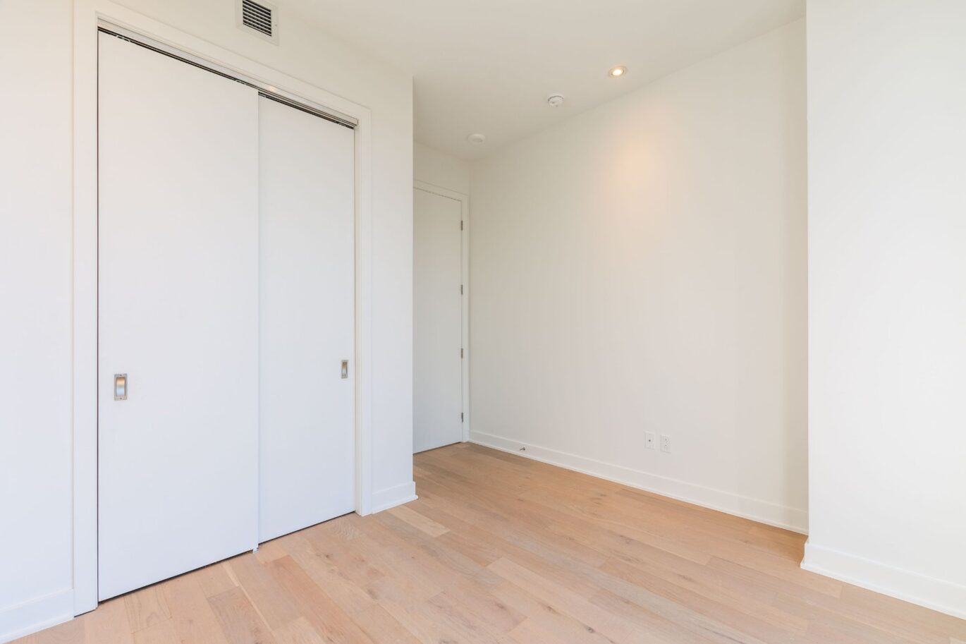 1020 Rue de la Montagne #PH-3710  Montréal (Ville-Marie) (Montréal)