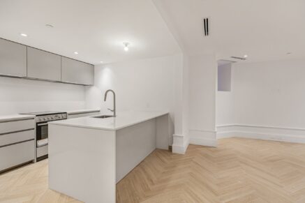 3456 Av. du Musée #002  Montréal (Ville-Marie) (Montréal)