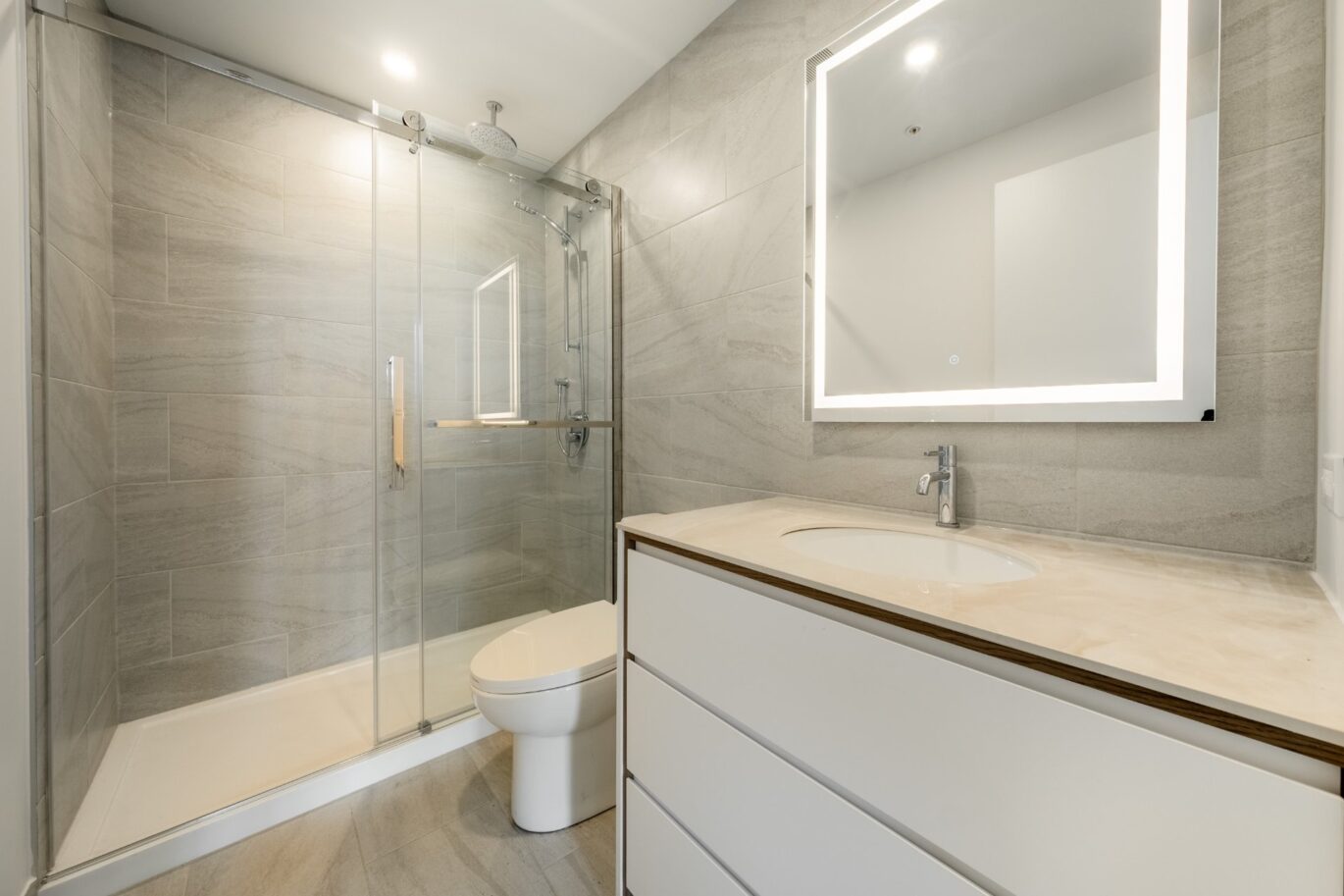 1020 Rue de la Montagne #805  Montréal (Ville-Marie) (Montréal)