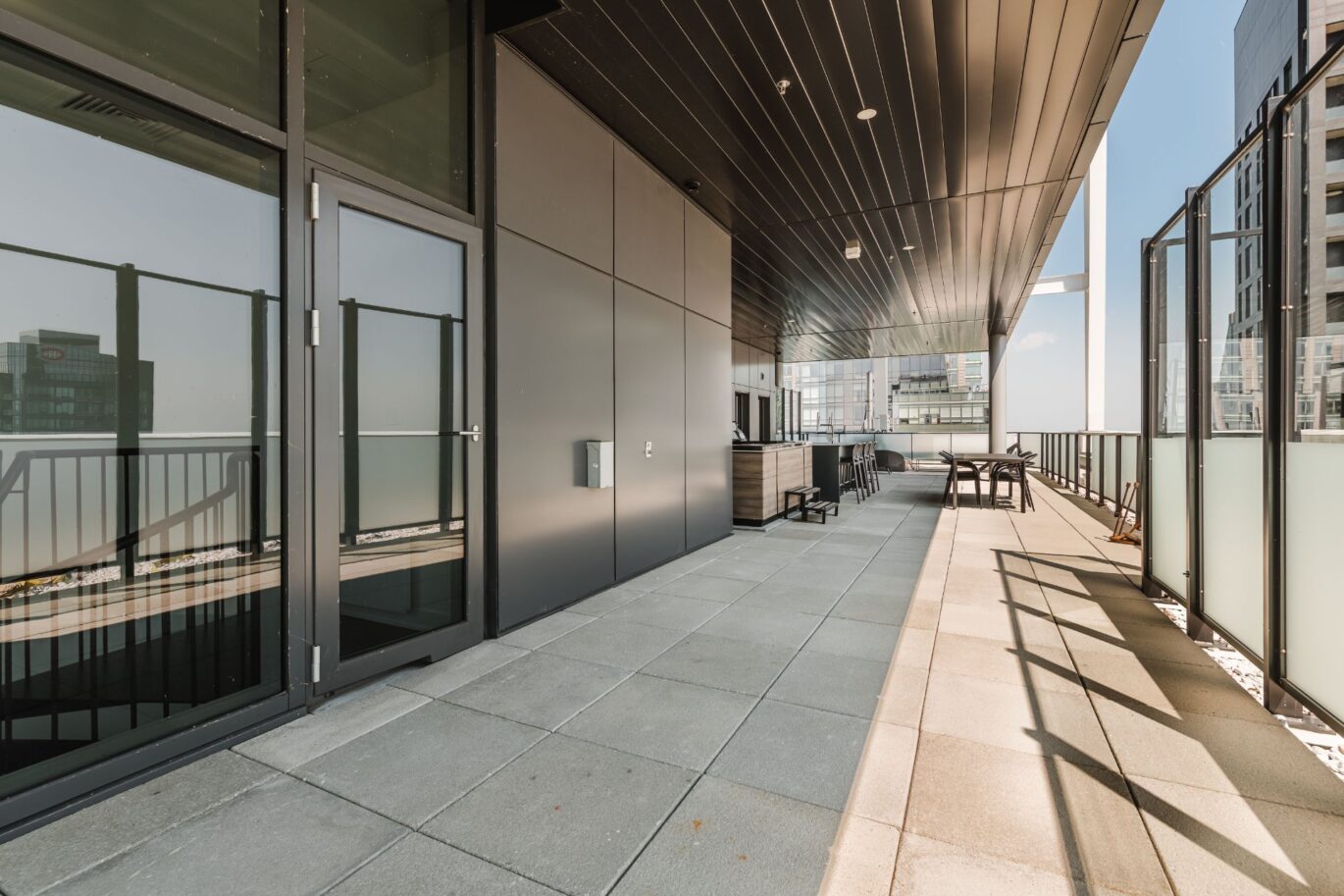 1020 Rue de la Montagne #PH-4102  Montréal (Ville-Marie) (Montréal)