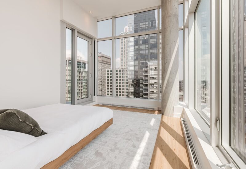 1020 Rue de la Montagne #PH-4102  Montréal (Ville-Marie) (Montréal)