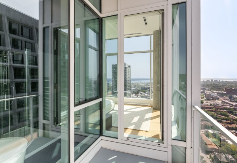 1020 Rue de la Montagne #PH-4102  Montréal (Ville-Marie) (Montréal)