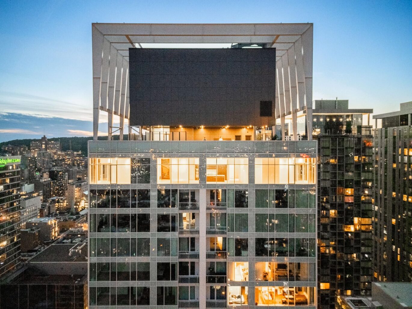 1020 Rue de la Montagne #PH-4102  Montréal (Ville-Marie) (Montréal)