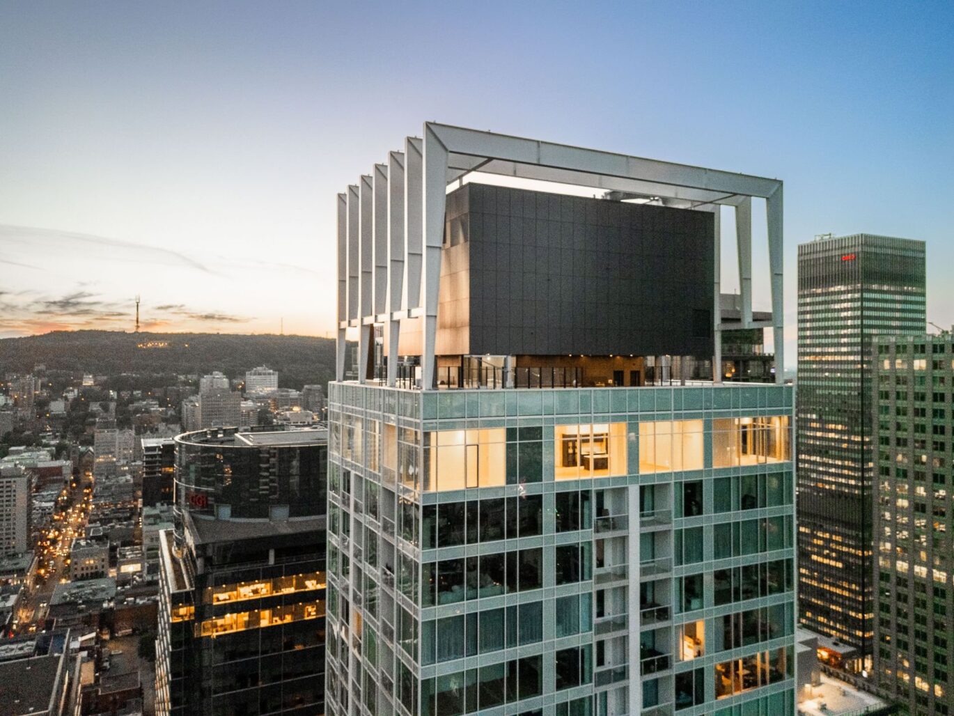 1020 Rue de la Montagne #PH-4102  Montréal (Ville-Marie) (Montréal)