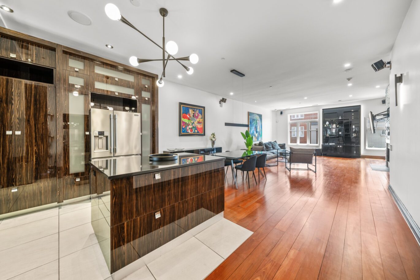 849 Rue St-Timothée  Montréal (Ville-Marie) (Montréal)