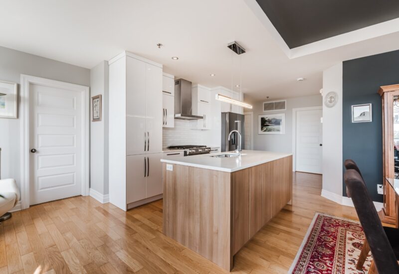 695 Rue du Docteur-Chevrier #404  Saint-Lambert (Montérégie)