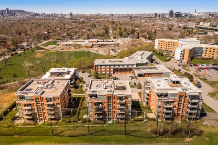 695 Rue du Docteur-Chevrier #404  Saint-Lambert (Montérégie)