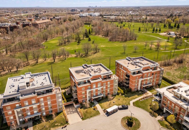 695 Rue du Docteur-Chevrier #404  Saint-Lambert (Montérégie)