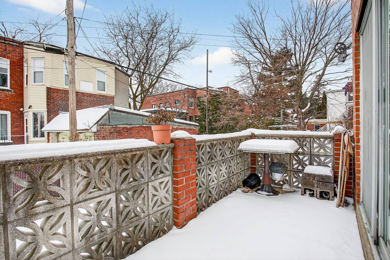 2432 – 2434 Av. Mariette  Montréal (Côte-des-Neiges/Notre-Dame-de-Grâce) (Montréal)