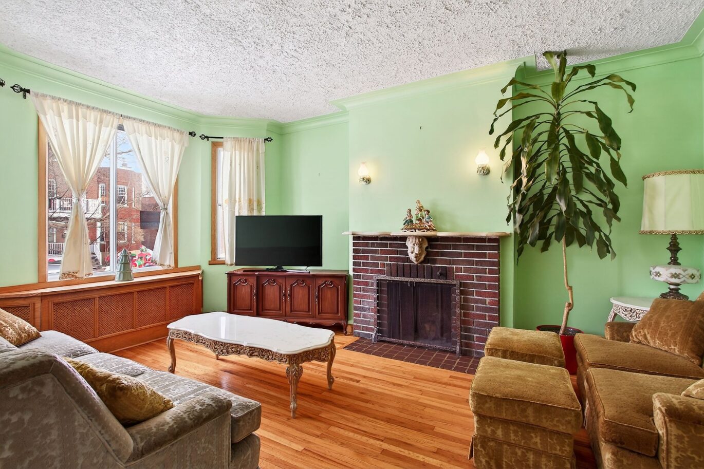 2432 – 2434 Av. Mariette  Montréal (Côte-des-Neiges/Notre-Dame-de-Grâce) (Montréal)