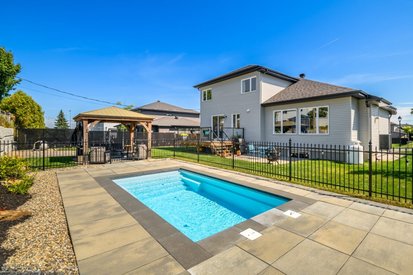 75 Rue Michel-McNabb  Notre-Dame-de-l’Île-Perrot (Montérégie)