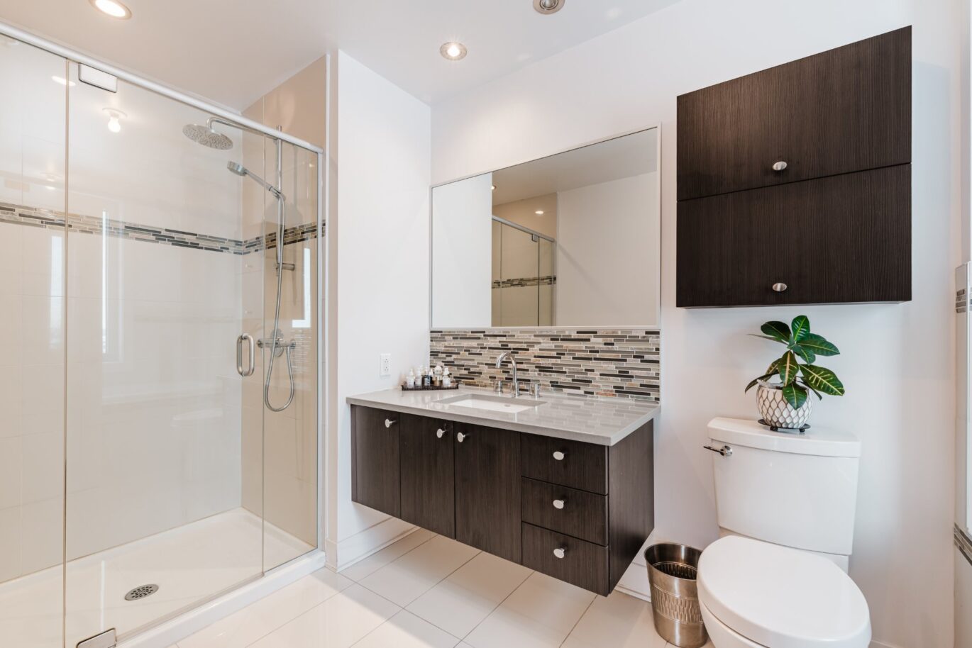 3449 Av. Jacques-Bureau #607  Laval (Chomedey) (Laval)