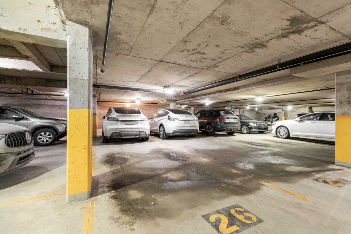 3449 Av. Jacques-Bureau #607  Laval (Chomedey) (Laval)