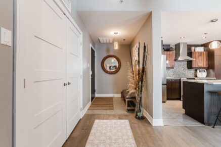 3449 Av. Jacques-Bureau #607  Laval (Chomedey) (Laval)