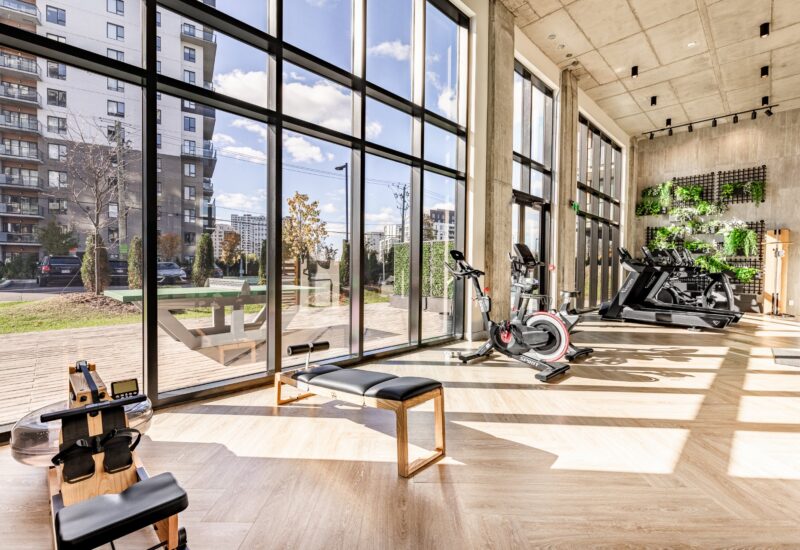 3500 Boul. St-Elzear O. #404  Laval (Chomedey) (Laval)