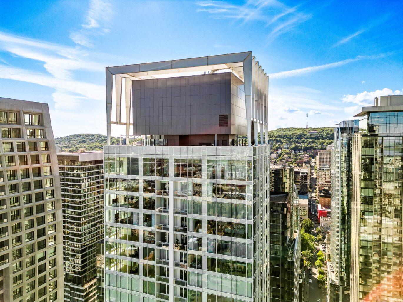 1020 Rue de la Montagne #PH-3701  Montréal (Ville-Marie) (Montréal)