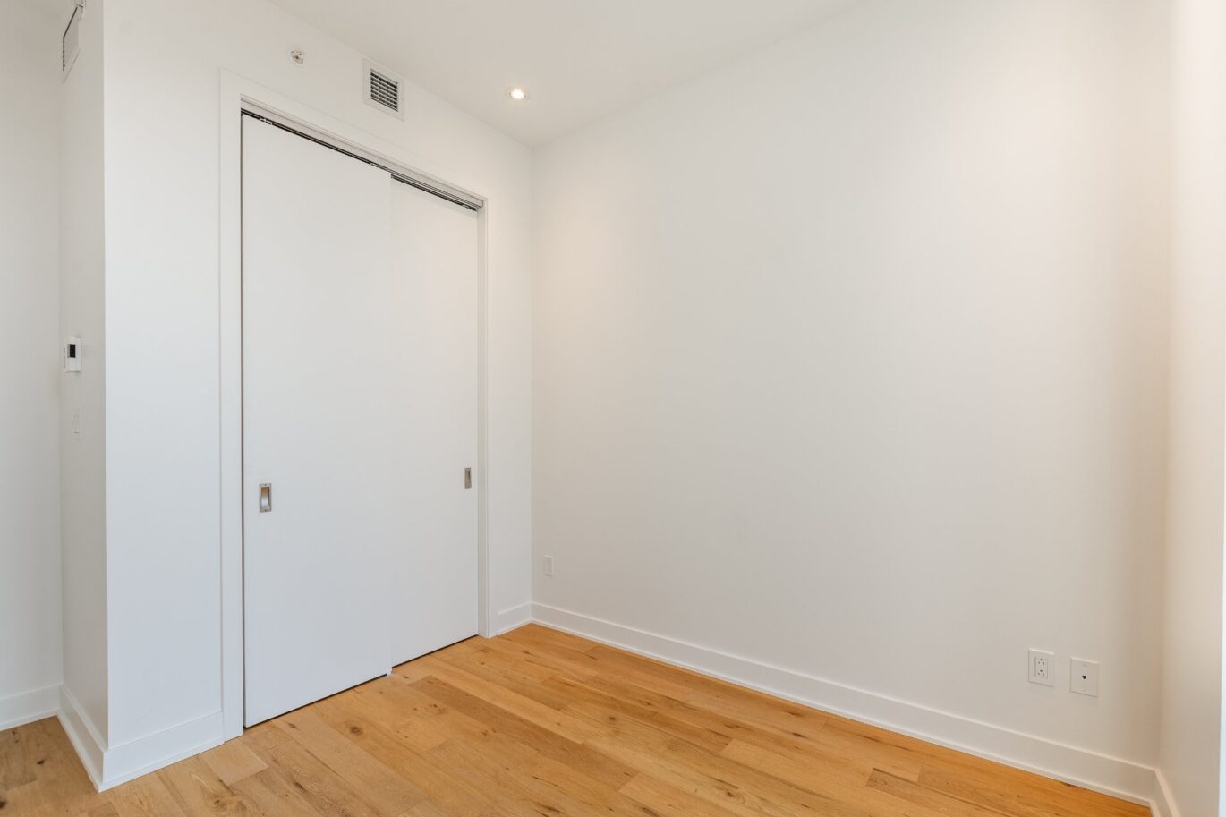 1020 Rue de la Montagne #PH-3701  Montréal (Ville-Marie) (Montréal)