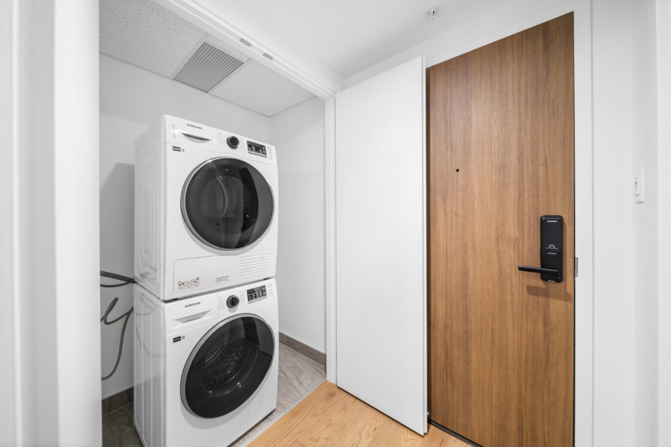 1518 Rue Sherbrooke O. #612  Montréal (Ville-Marie) (Montréal)