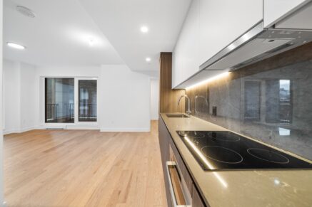 1518 Rue Sherbrooke O. #612  Montréal (Ville-Marie) (Montréal)