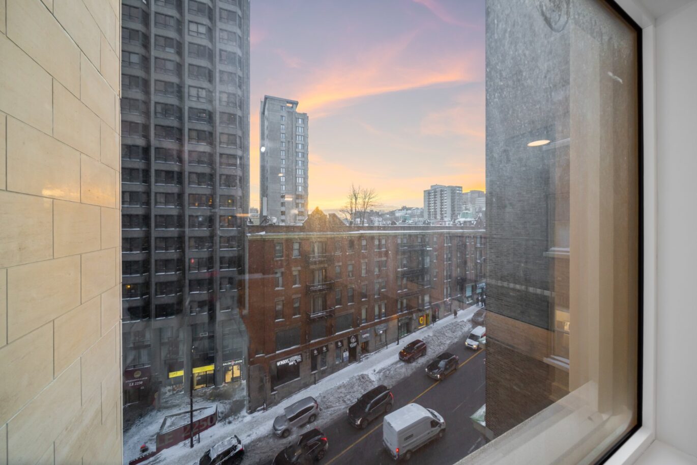 1518 Rue Sherbrooke O. #612  Montréal (Ville-Marie) (Montréal)