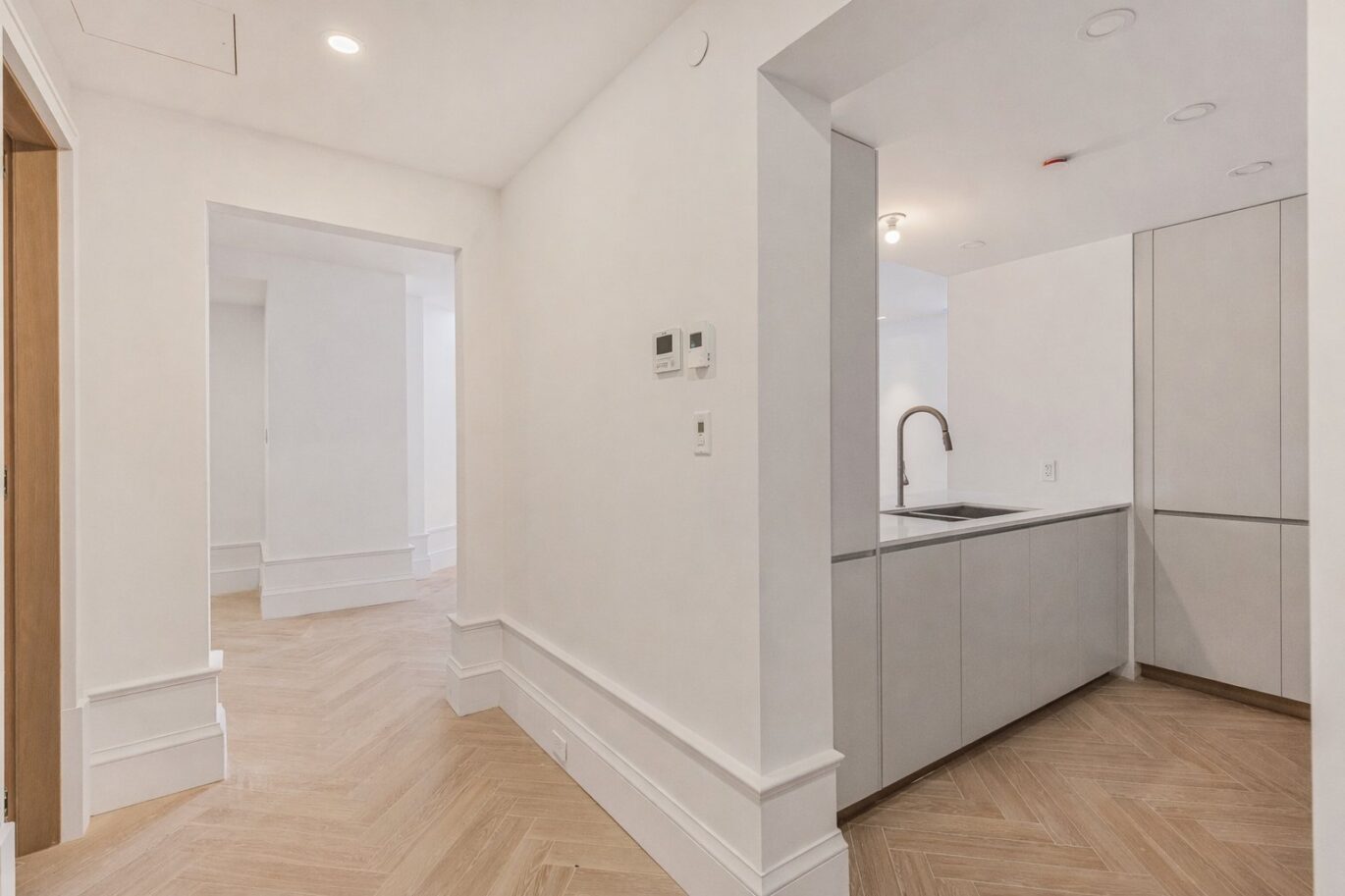 3458 Av. du Musée #101  Montréal (Ville-Marie) (Montréal)