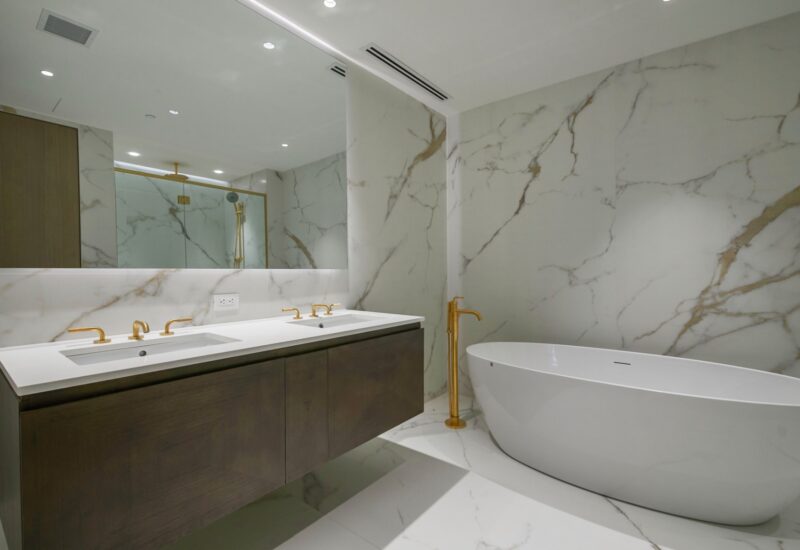 3454 Av. du Musée #MV3  Montréal (Ville-Marie) (Montréal)