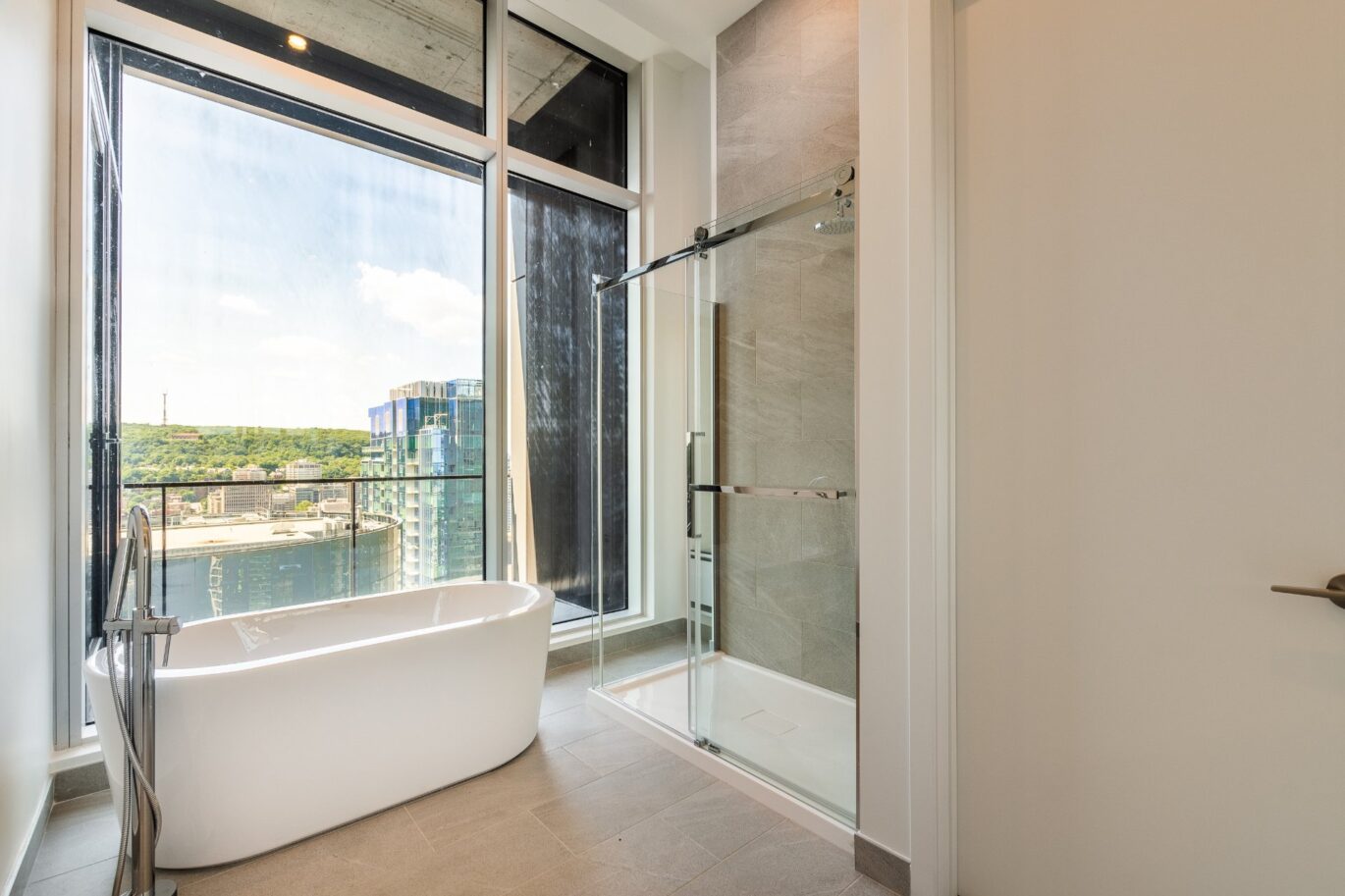 1020 Rue de la Montagne #PH-4103  Montréal (Ville-Marie) (Montréal)