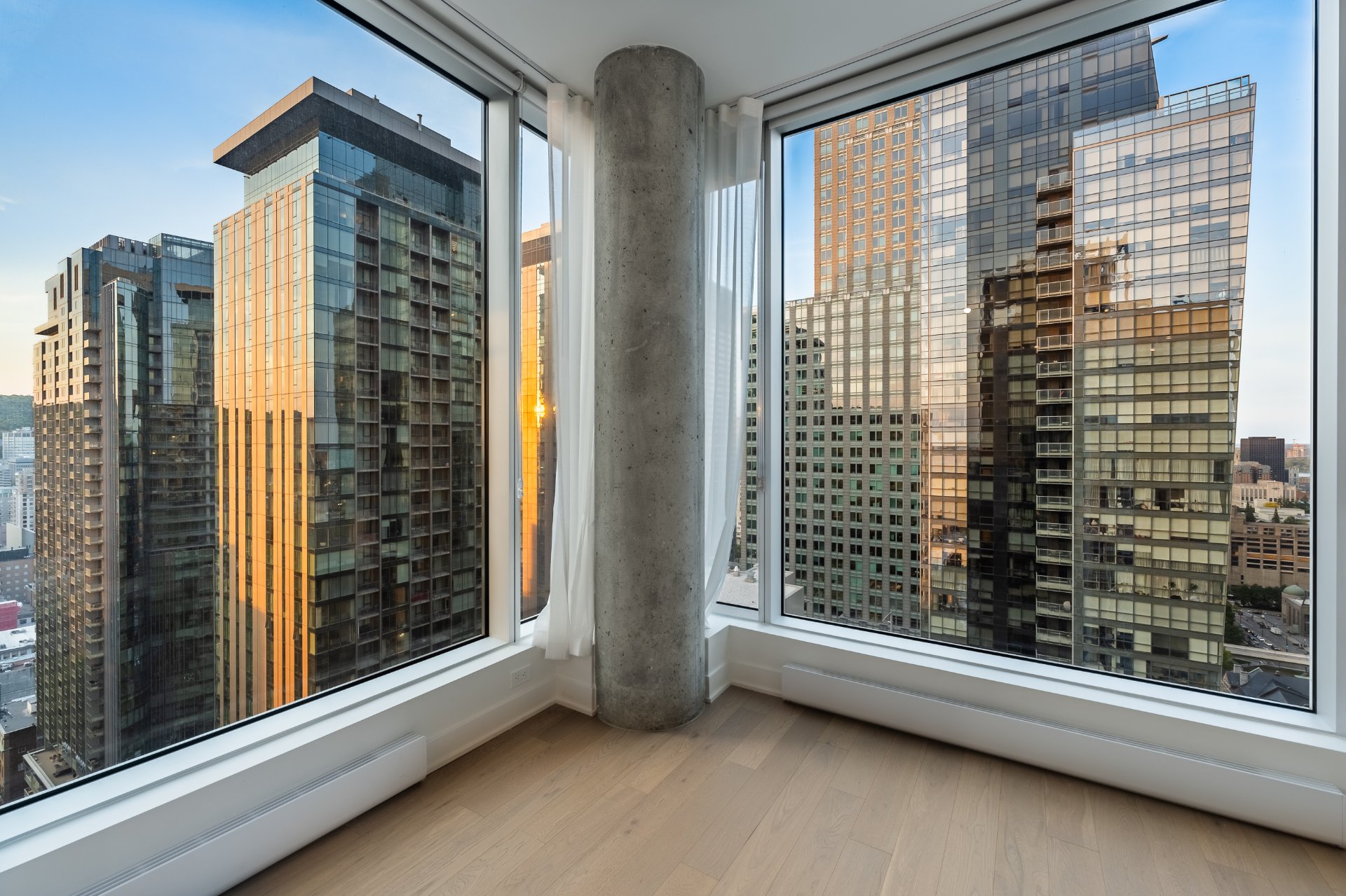 1020 Rue de la Montagne #2003  Montréal (Ville-Marie) (Montréal) - picture 1