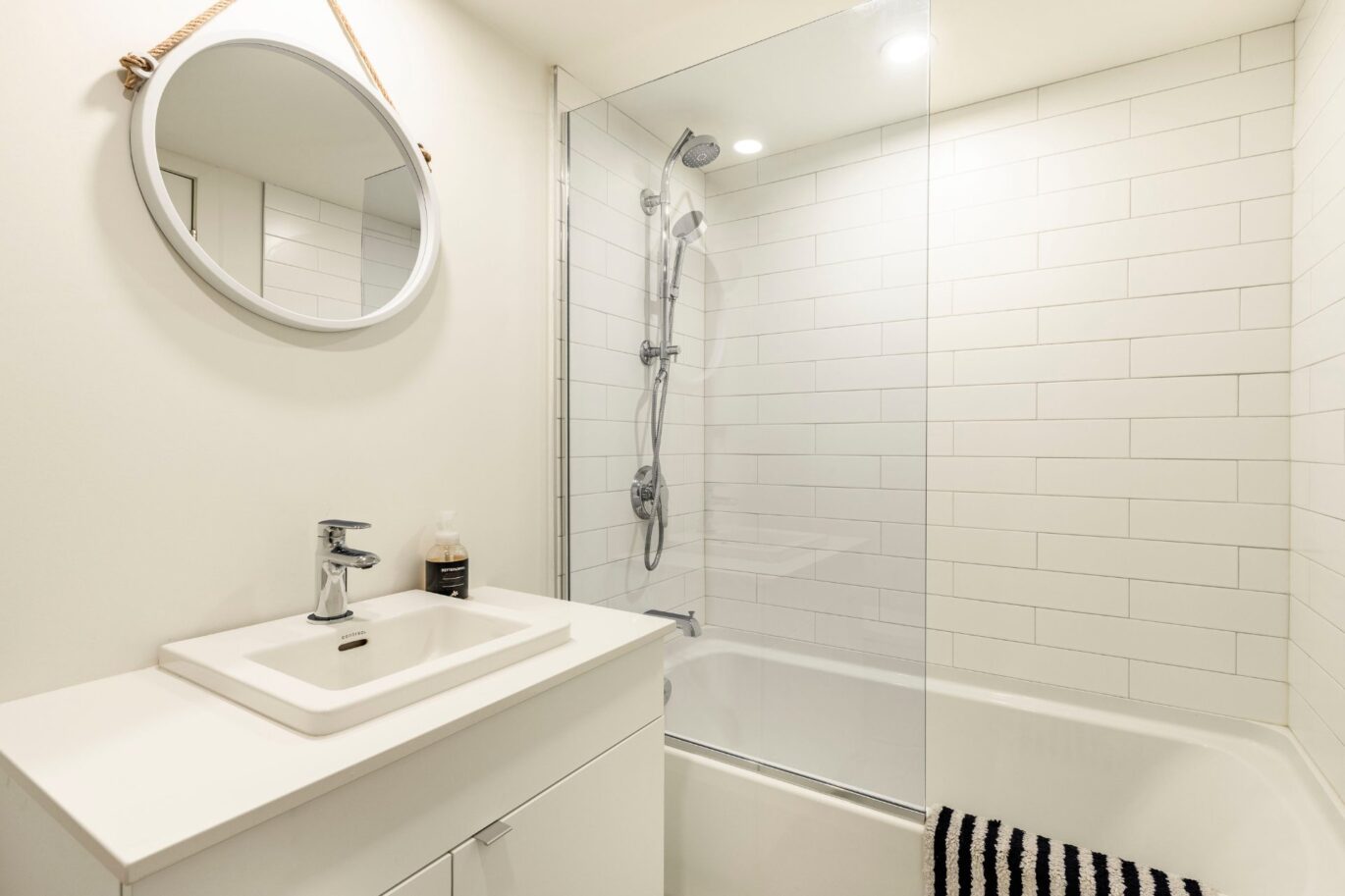 1 Av. Viger O. #412  Montréal (Ville-Marie) (Montréal)