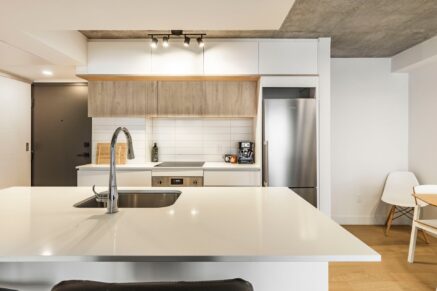 1 Av. Viger O. #412  Montréal (Ville-Marie) (Montréal)