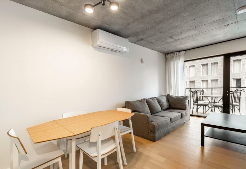 1 Av. Viger O. #412  Montréal (Ville-Marie) (Montréal)