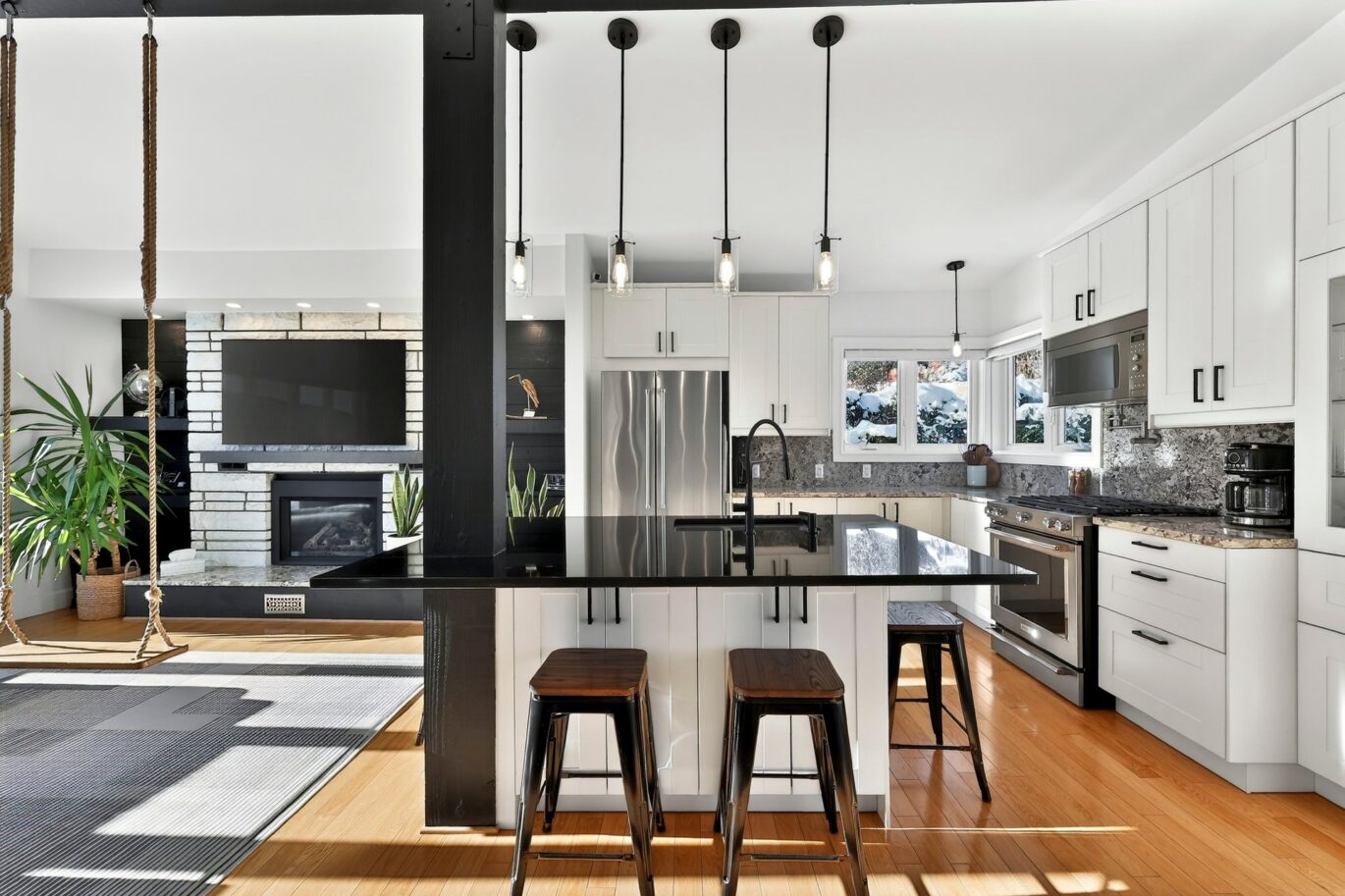 711 Rue Principale  Saint-Sauveur (Laurentides)