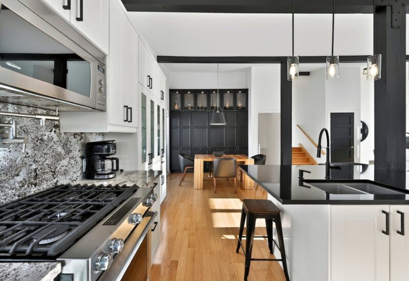 711 Rue Principale  Saint-Sauveur (Laurentides)