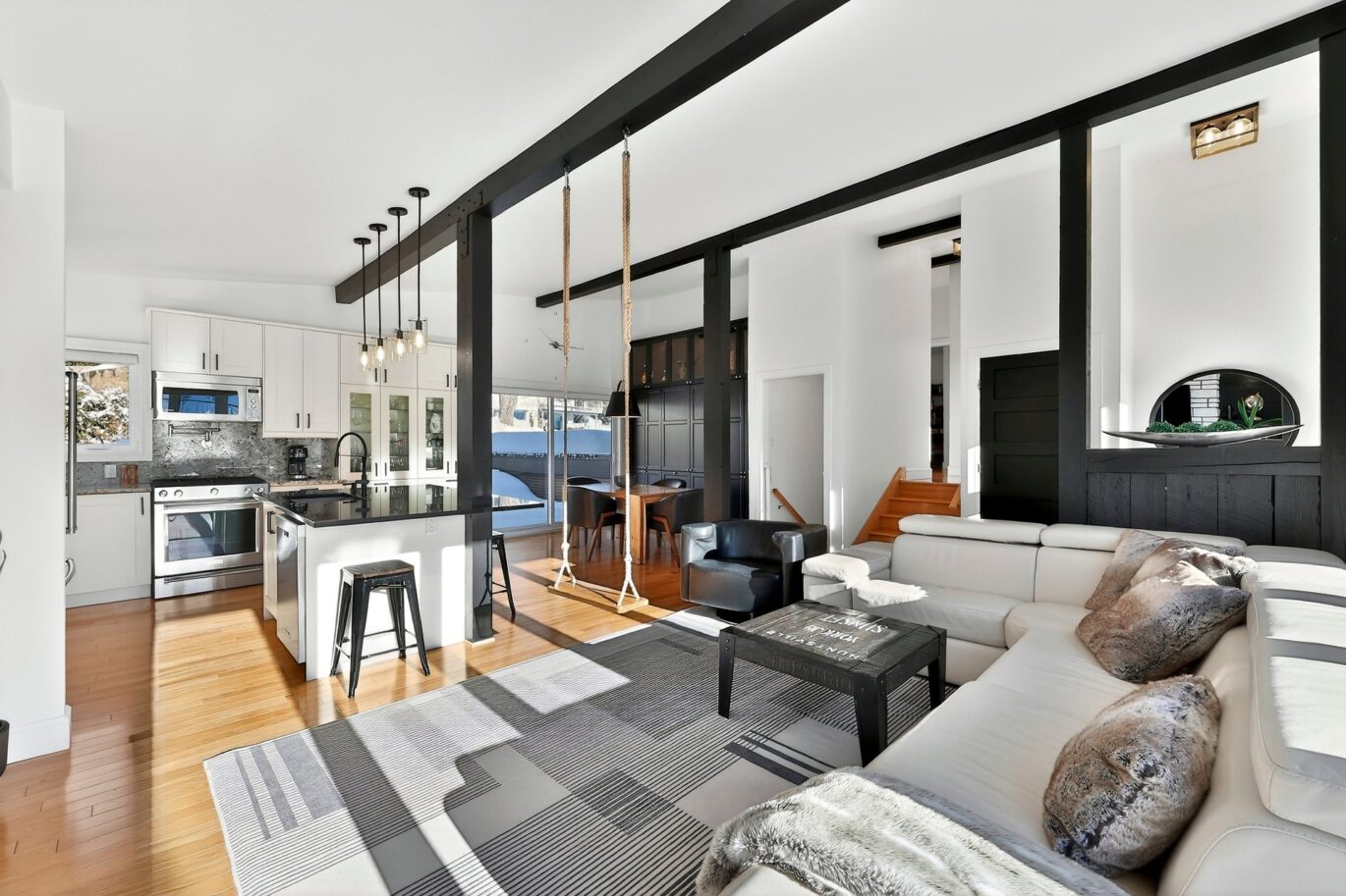 711 Rue Principale  Saint-Sauveur (Laurentides)