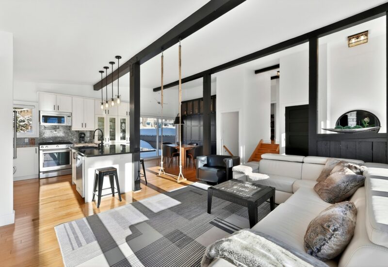 711 Rue Principale  Saint-Sauveur (Laurentides)