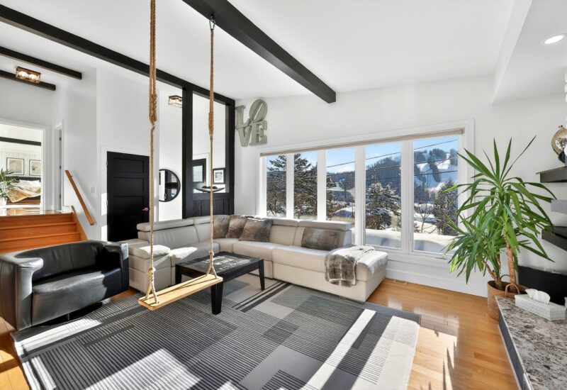 711 Rue Principale  Saint-Sauveur (Laurentides)