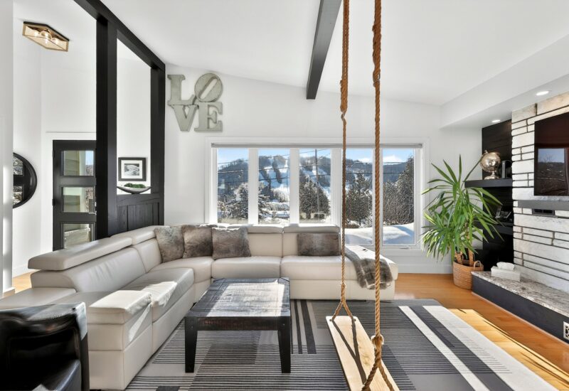 711 Rue Principale  Saint-Sauveur (Laurentides)