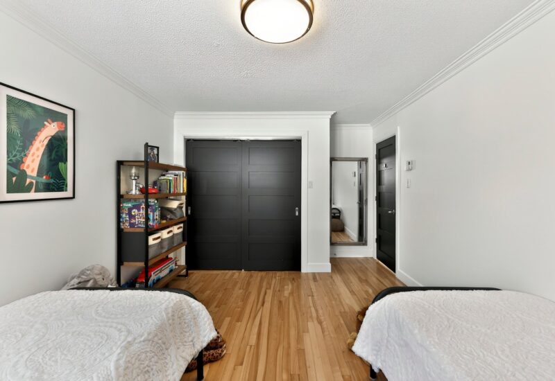 711 Rue Principale  Saint-Sauveur (Laurentides)