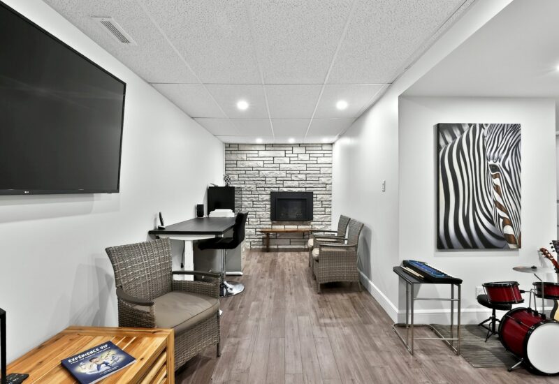 711 Rue Principale  Saint-Sauveur (Laurentides)