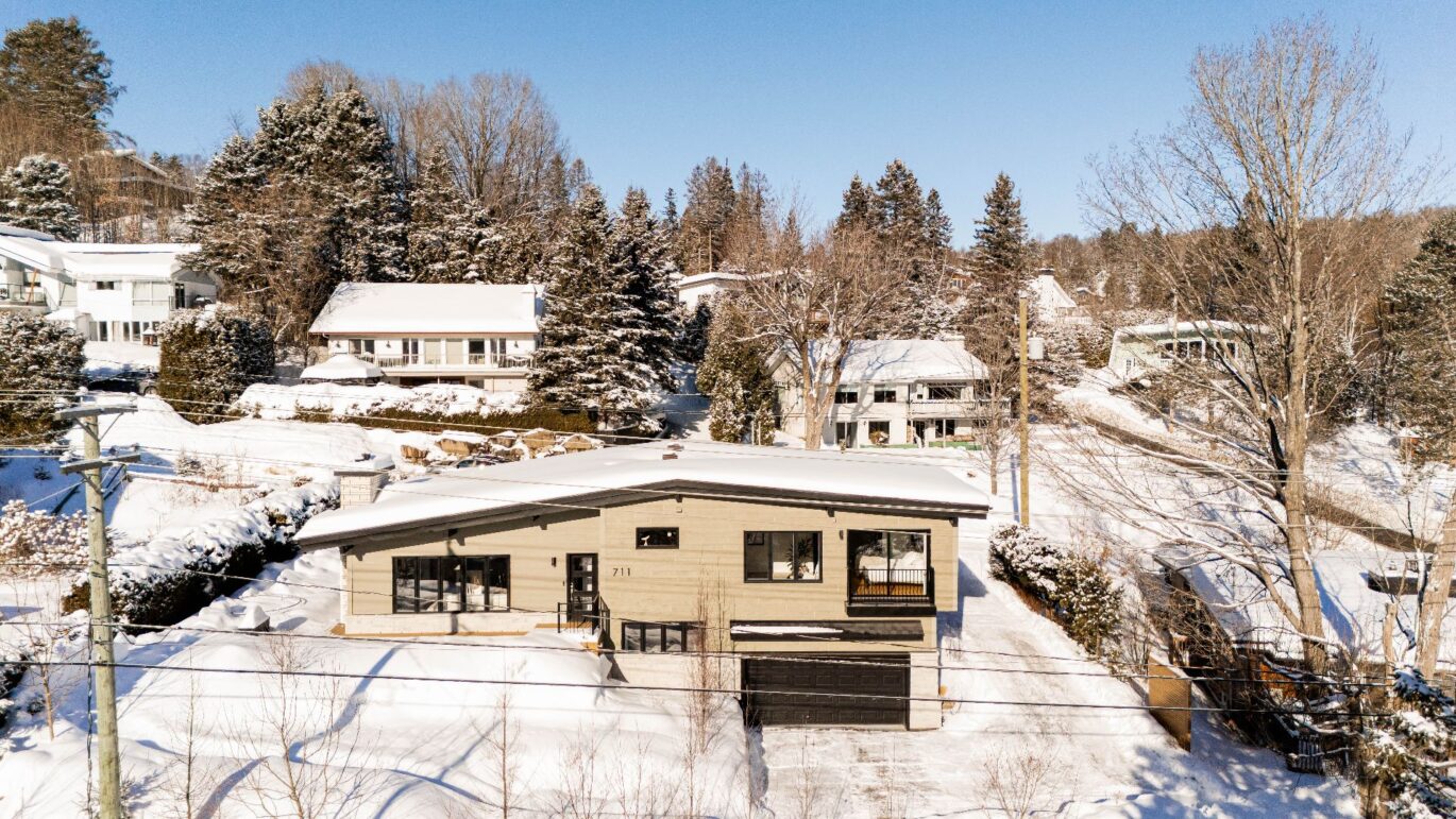 711 Rue Principale  Saint-Sauveur (Laurentides)