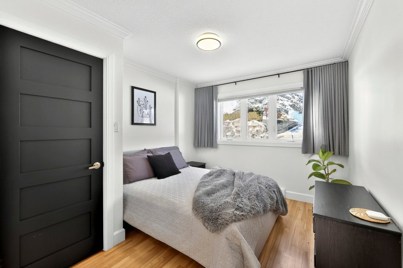 711 Rue Principale  Saint-Sauveur (Laurentides)