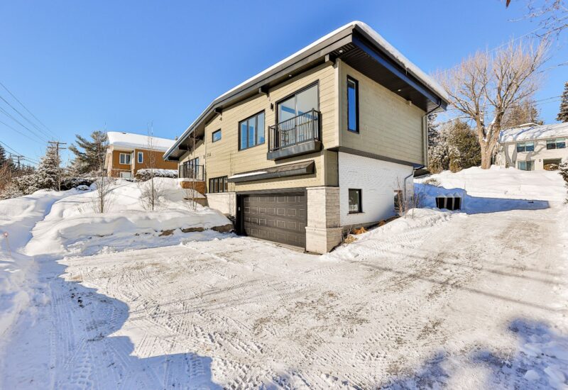 711 Rue Principale  Saint-Sauveur (Laurentides)