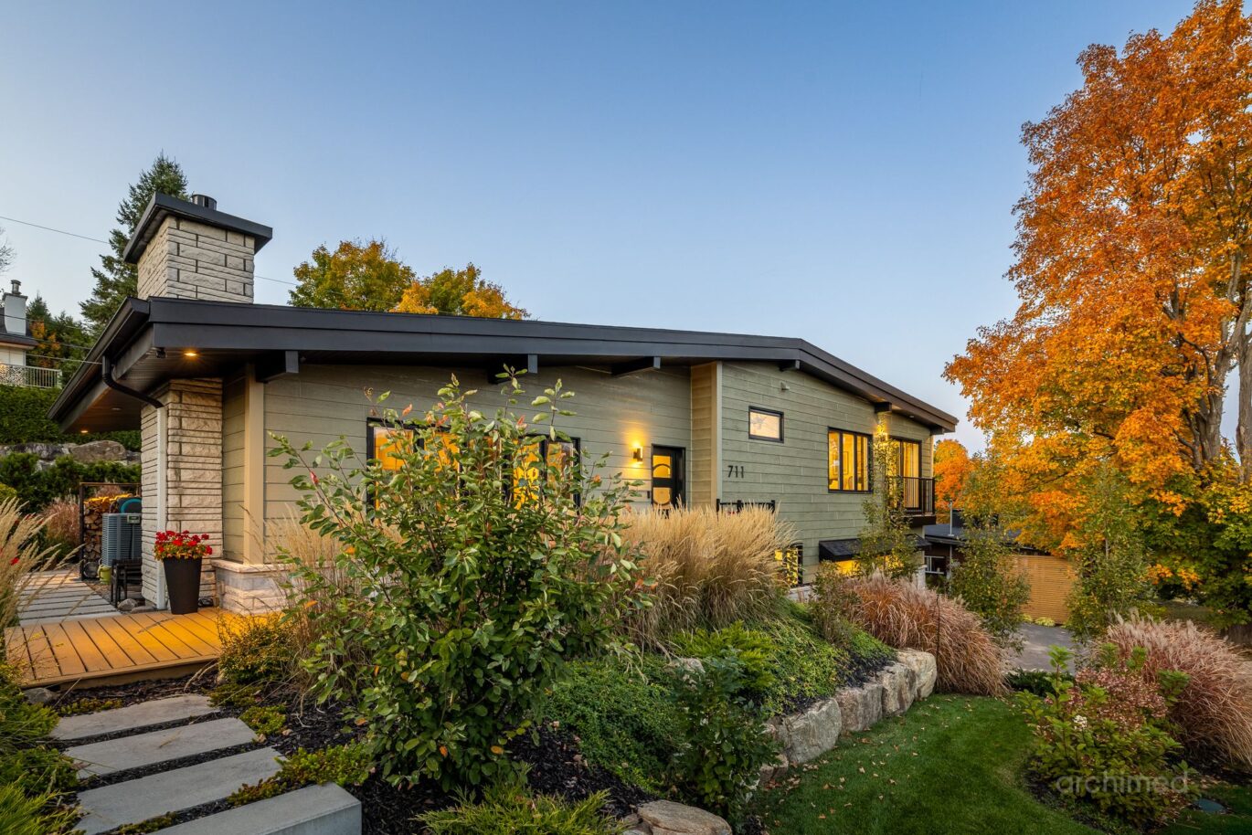 711 Rue Principale  Saint-Sauveur (Laurentides)